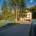 Pod Zamkiem Ksiaz 