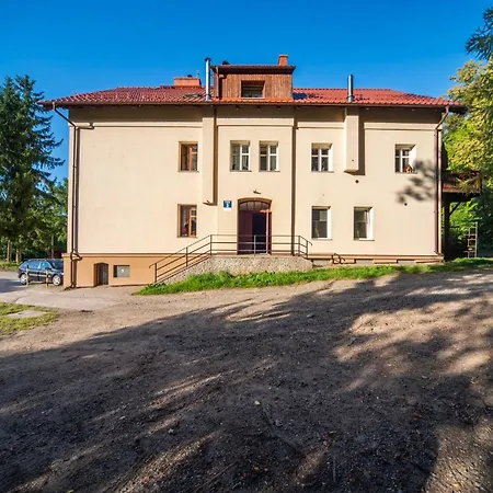 Pod Zamkiem Ksiaz 