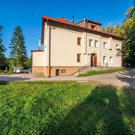 Pod Zamkiem Ksiaz 